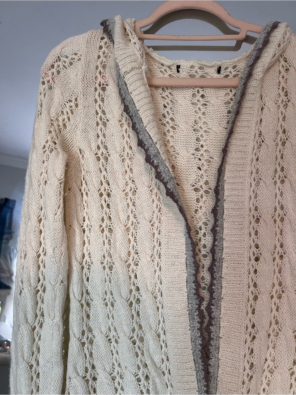 So soft & Beautiful Knit Hooded Long Cardigan Sweater Excellent Condition!! - Picture 7 of 15